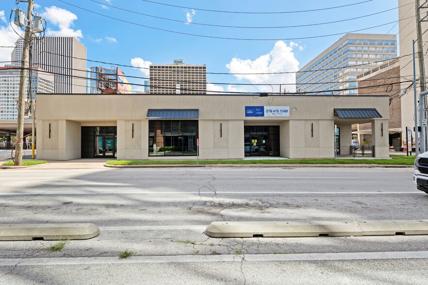 2020 Travis St, Houston, TX for lease - Building Photo - Image 1 of 6