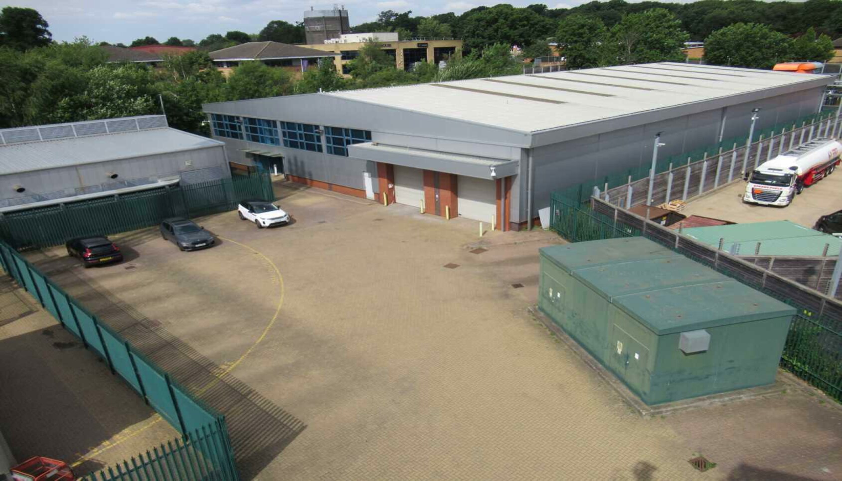 Hall Rd, Hemel Hempstead for sale Building Photo- Image 1 of 1