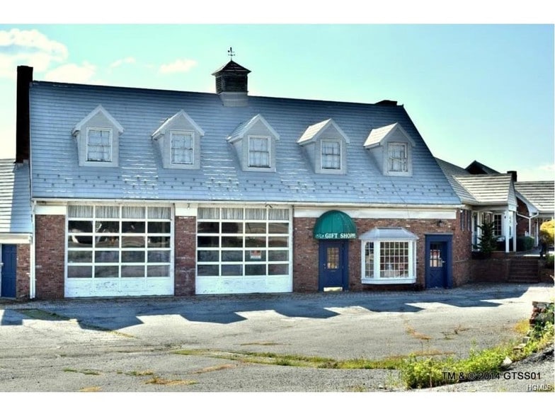 625 Glenwood Rd, Pine Island, NY 10969