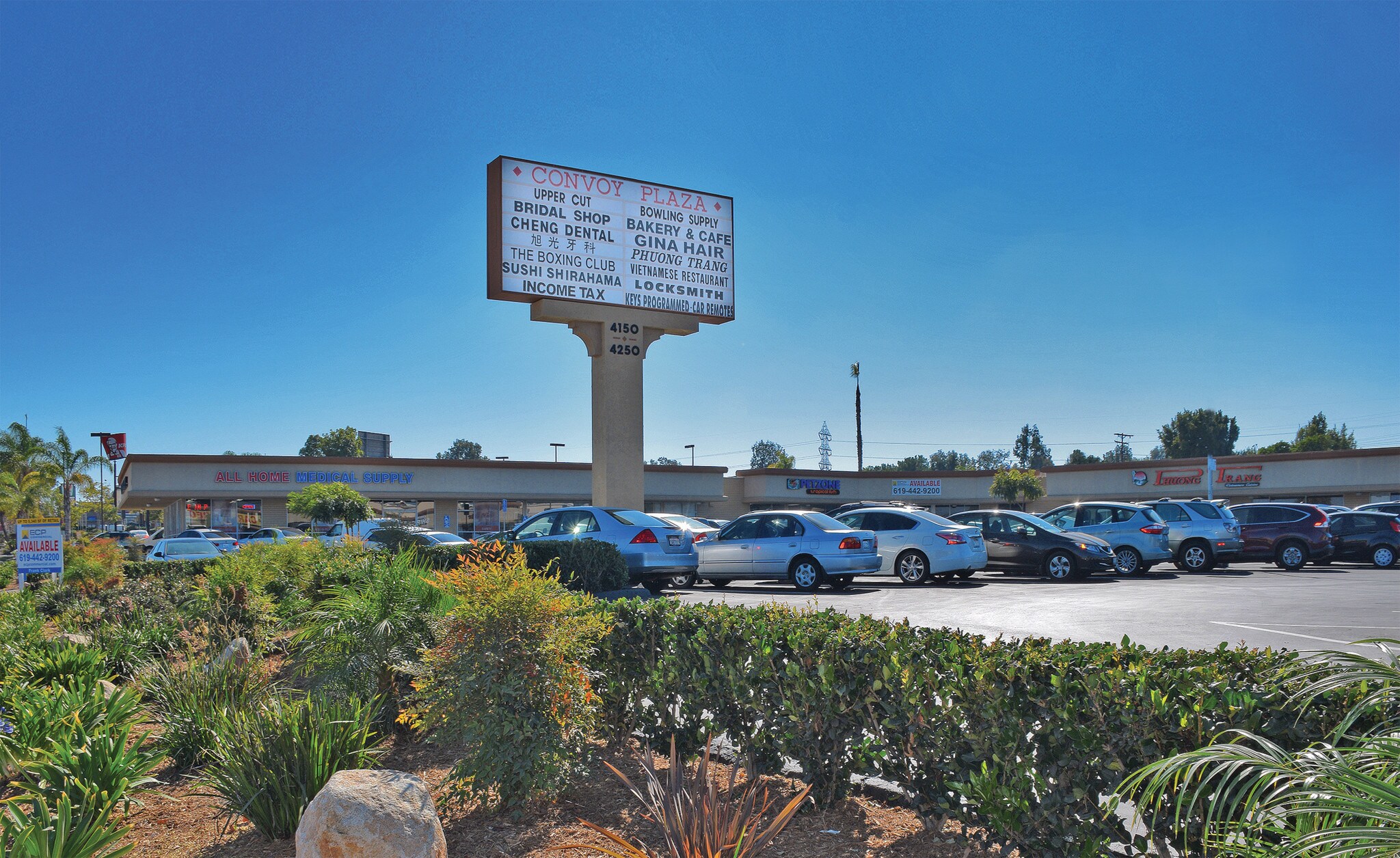 41504220 Convoy St, San Diego, CA 92111 Convoy Plaza