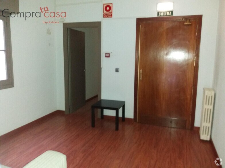 Retail in Segovia, Segovia for lease - Interior Photo - Image 1 of 1