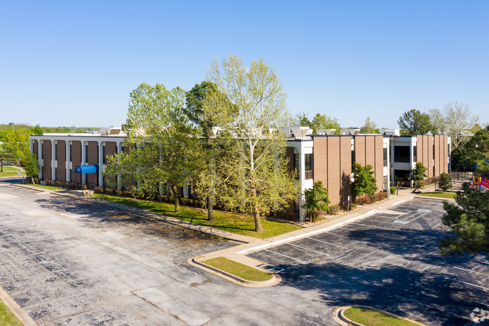 3810 S 103rd Ave, Tulsa, OK for sale Primary Photo- Image 1 of 1