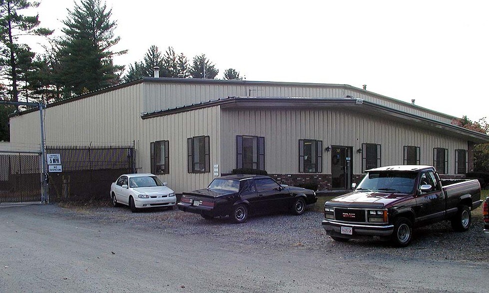 345 W Main St, Northborough, MA for sale - Primary Photo - Image 1 of 1