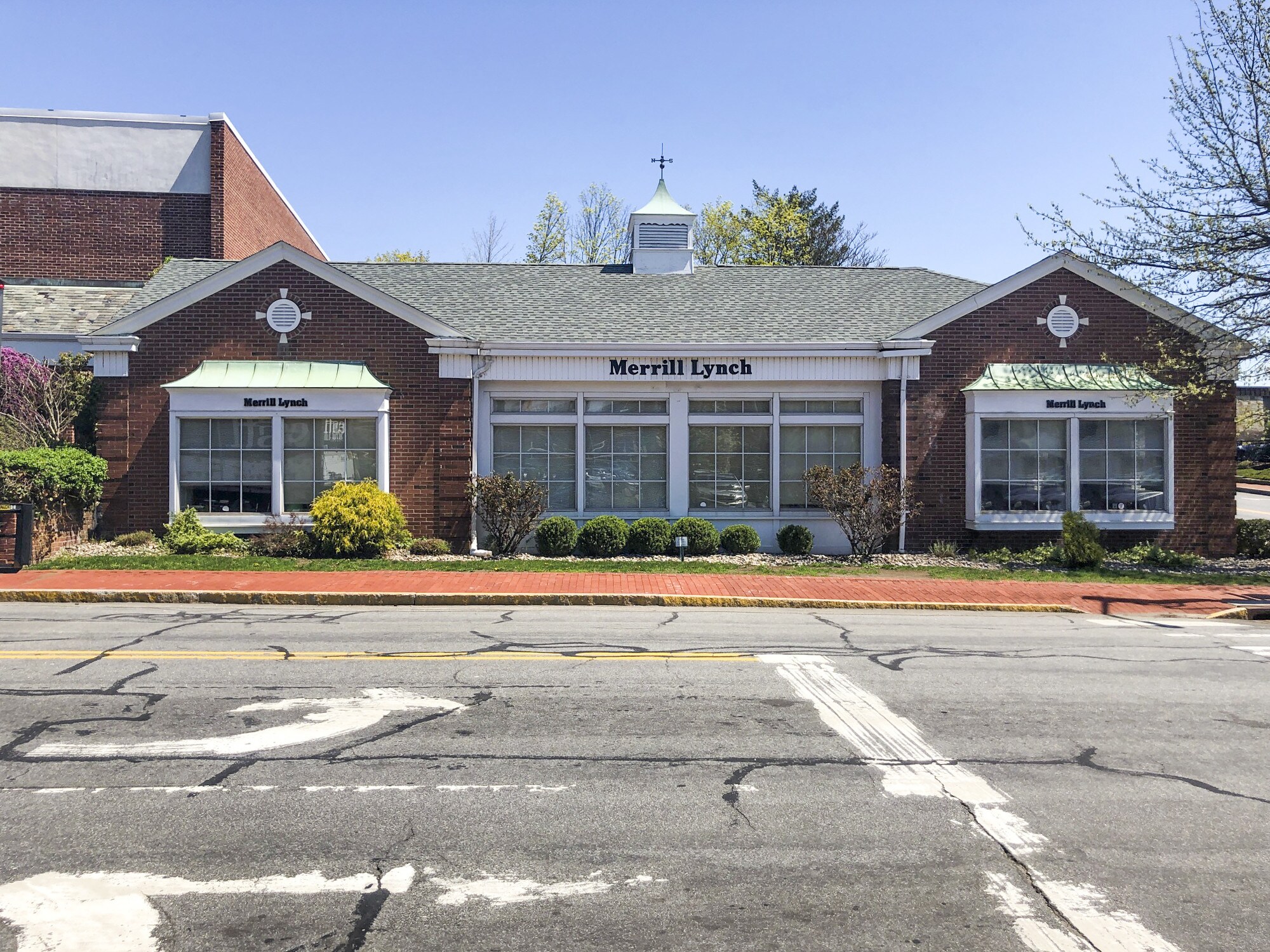 4 Cherry St, New Canaan, CT for sale Primary Photo- Image 1 of 1