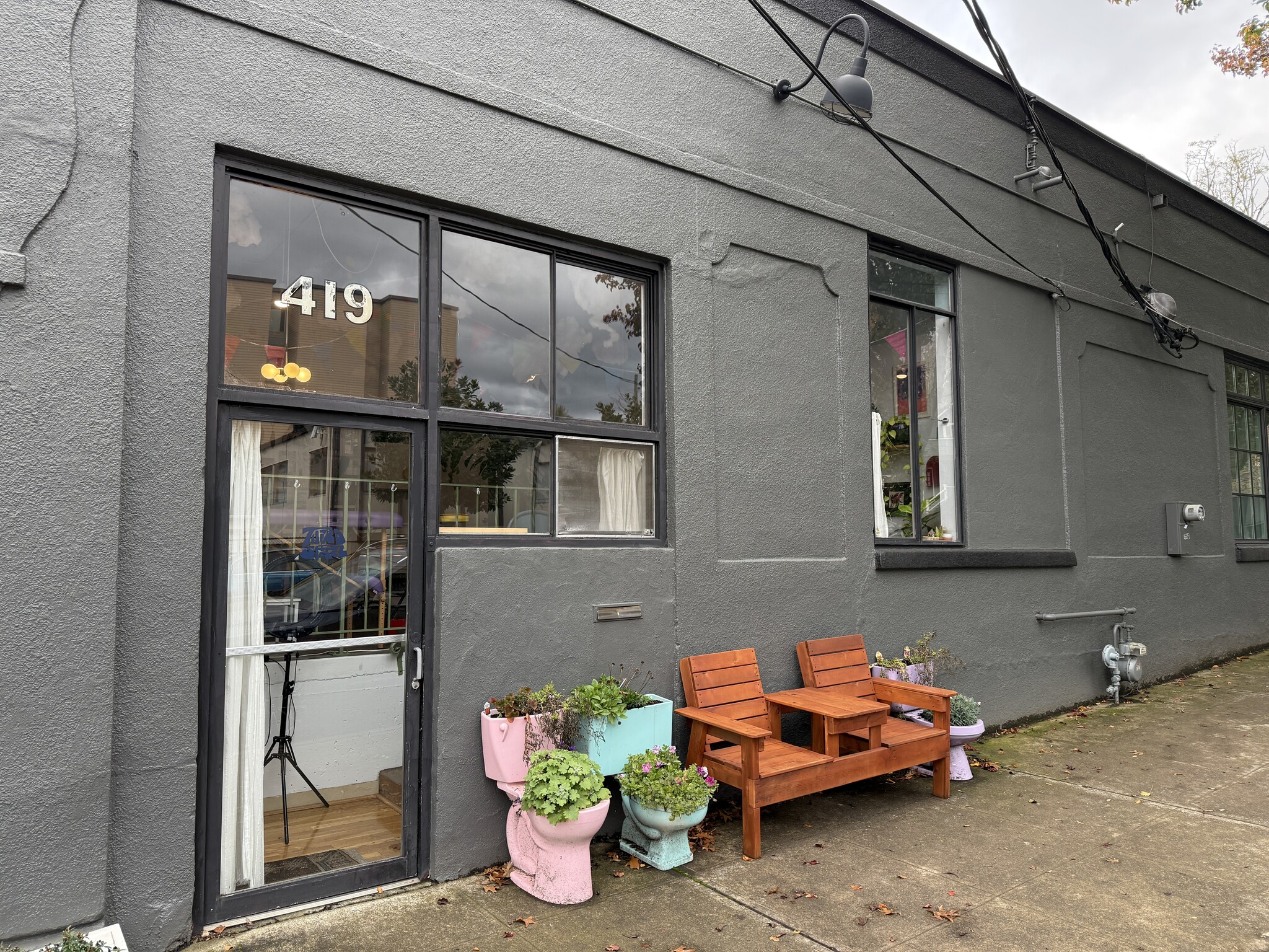 1236 SE Oak St, Portland, OR for lease Building Photo- Image 1 of 9