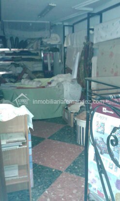 Retail in Cáceres for lease - Building Photo - Image 2 of 6