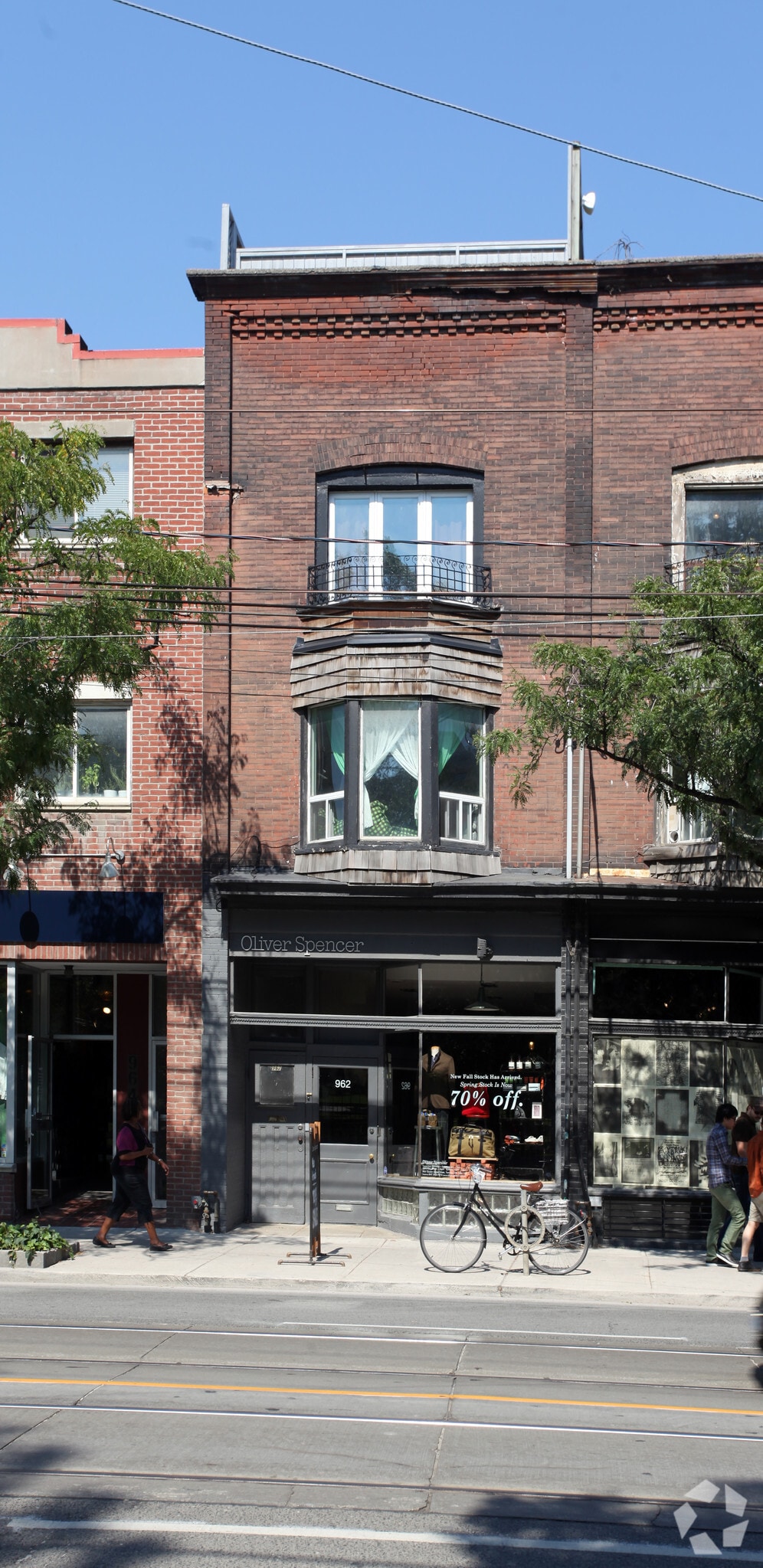 962 Queen St W, Toronto, ON for sale Primary Photo- Image 1 of 1