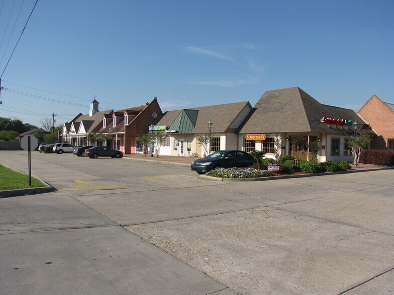 3540-3570 W Pinhook Rd, Lafayette, LA for sale - Primary Photo - Image 1 of 1