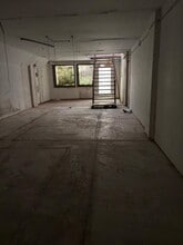 Retail in Montcada i Reixac, Barcelona for lease Interior Photo- Image 2 of 2