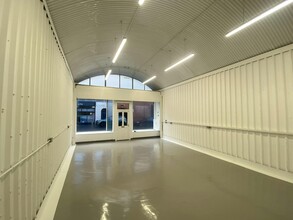 2-16 Wellington St, Gateshead for lease Interior Photo- Image 2 of 2