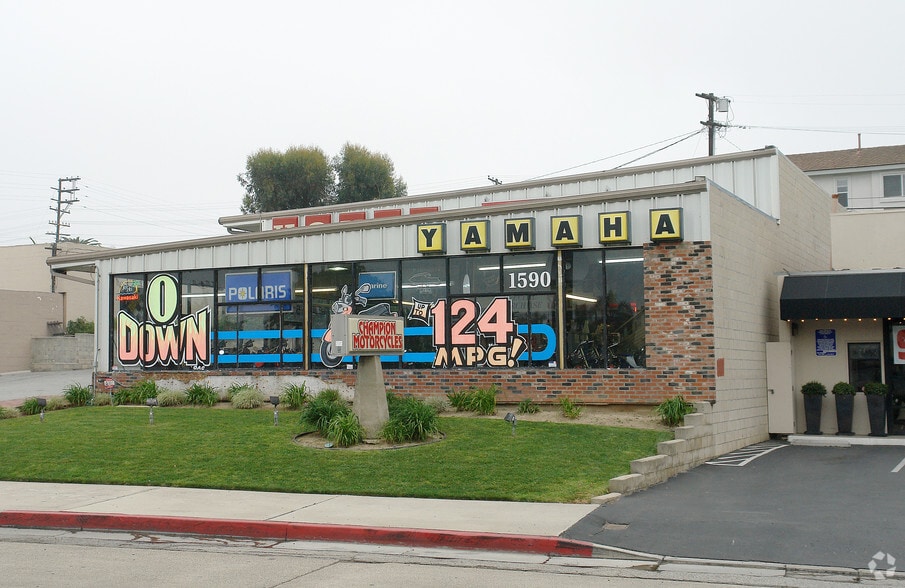 1590 Newport Blvd, Costa Mesa, CA for lease - Building Photo - Image 2 of 2