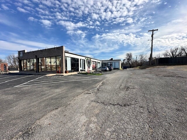 6630-6638 NW 36th St, Bethany, OK for lease - Building Photo - Image 2 of 2