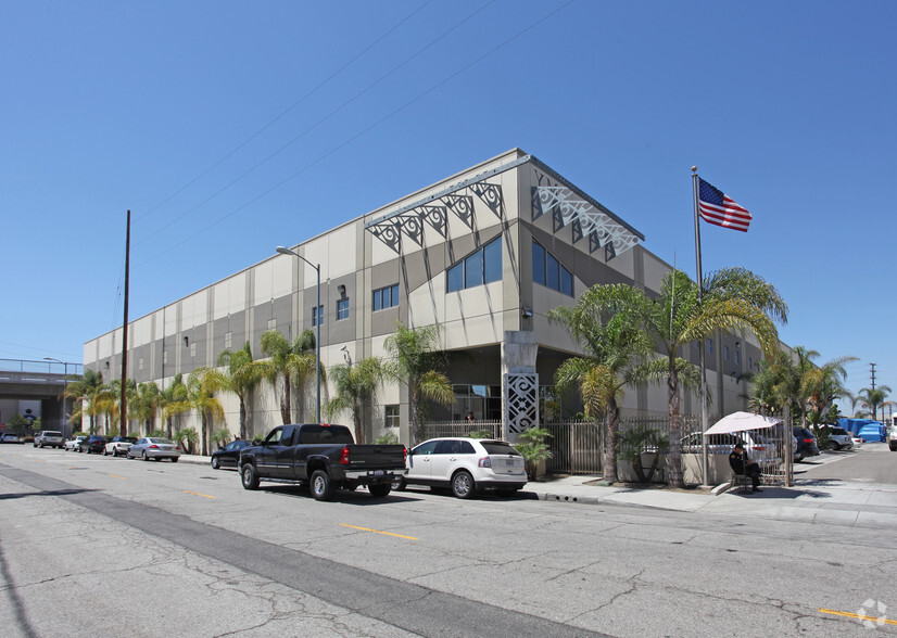 2423 E 23rd St, Los Angeles, CA for lease - Building Photo - Image 1 of 4