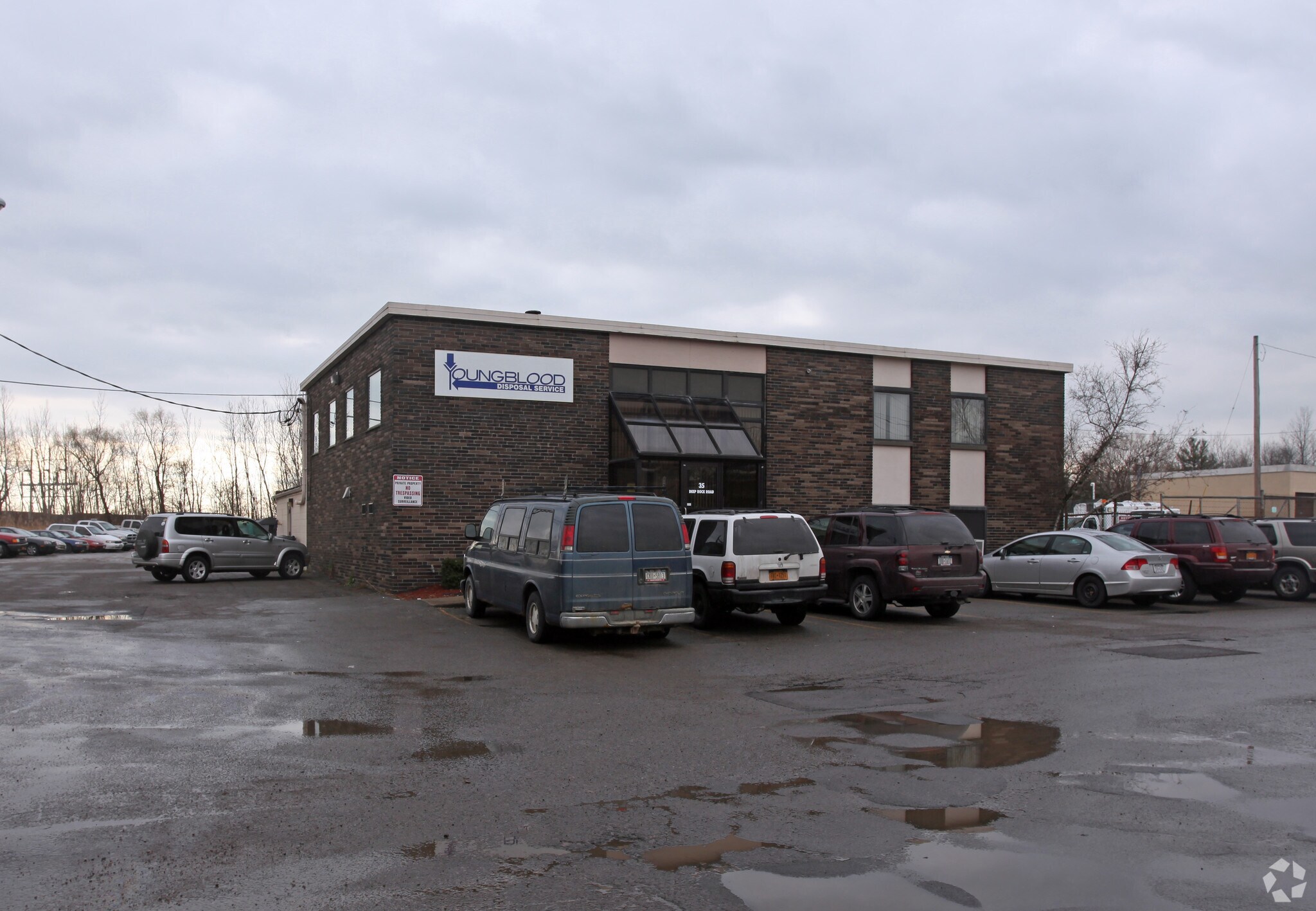 35 Deep Rock Rd, Rochester, NY for sale Primary Photo- Image 1 of 1