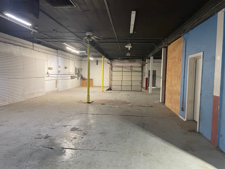 1515 31st St, Galveston, TX for lease - Building Photo - Image 2 of 15