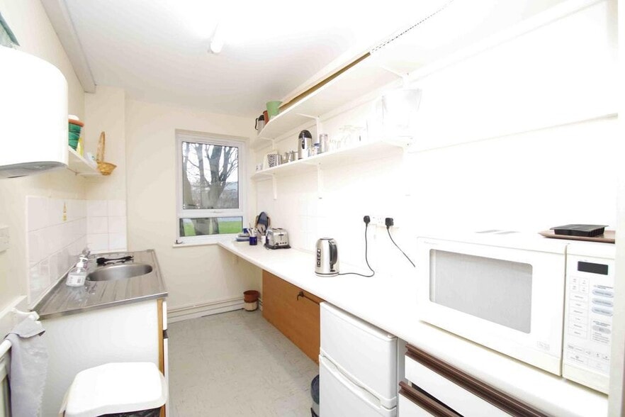 Lester Way, Wallingford for lease - Building Photo - Image 1 of 7