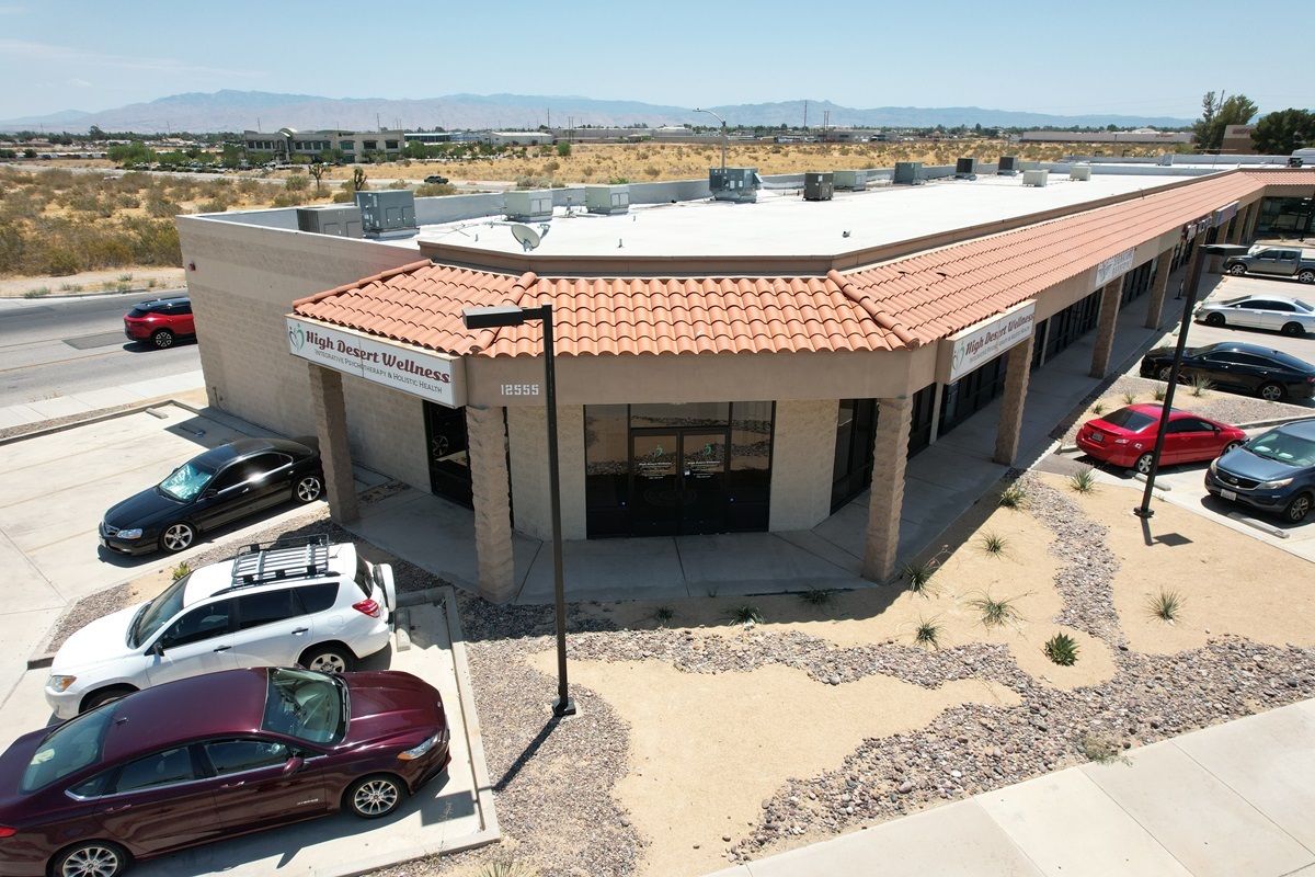 12555 Mariposa Rd, Victorville, CA for lease Building Photo- Image 1 of 20