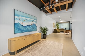 330 S Cedros Ave, Solana Beach, CA for lease Interior Photo- Image 2 of 8
