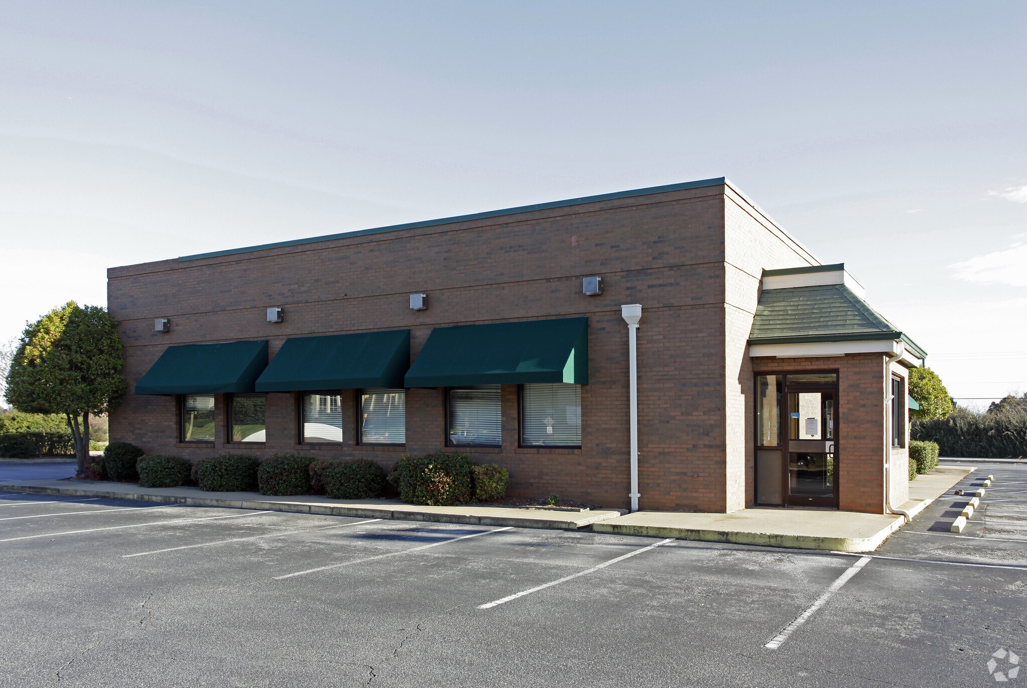 1515 E Main St, Duncan, SC for sale Primary Photo- Image 1 of 1