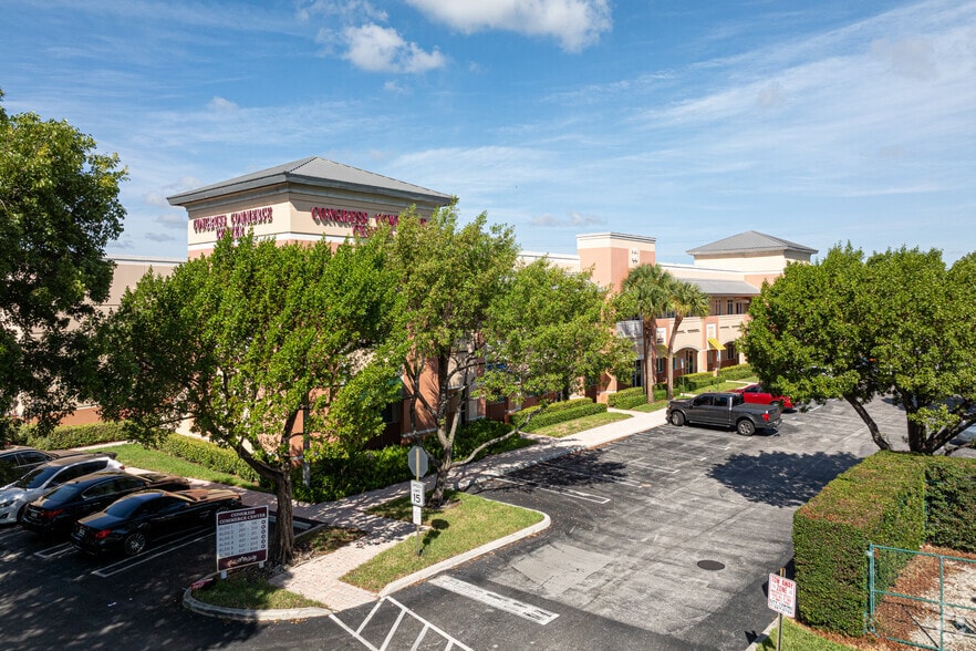 601 N Congress Ave, Delray Beach, FL for sale - Building Photo - Image 1 of 17