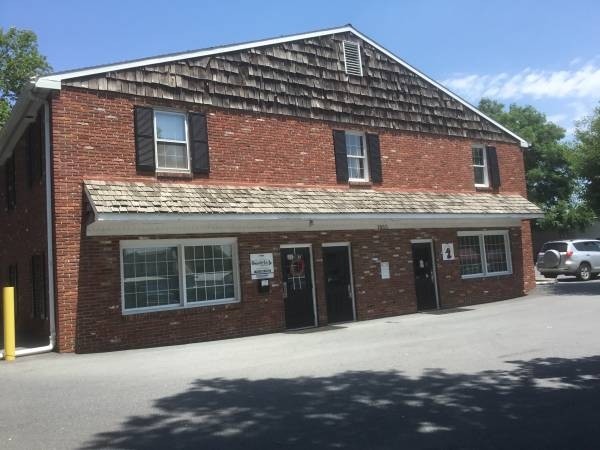 1865 Lincoln Hwy E, Lancaster, PA for sale - Primary Photo - Image 1 of 1