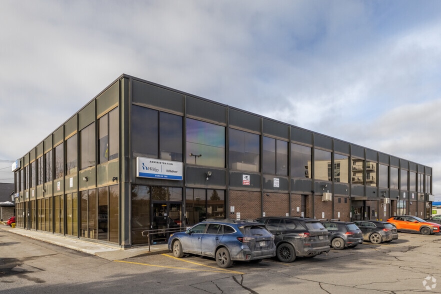 766-770 Boul Saint-Joseph, Gatineau, QC for lease - Primary Photo - Image 1 of 8