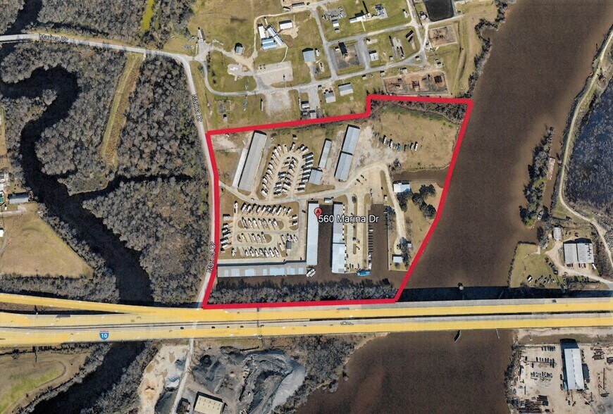 560 Marina St, Beaumont, TX for sale - Primary Photo - Image 1 of 1