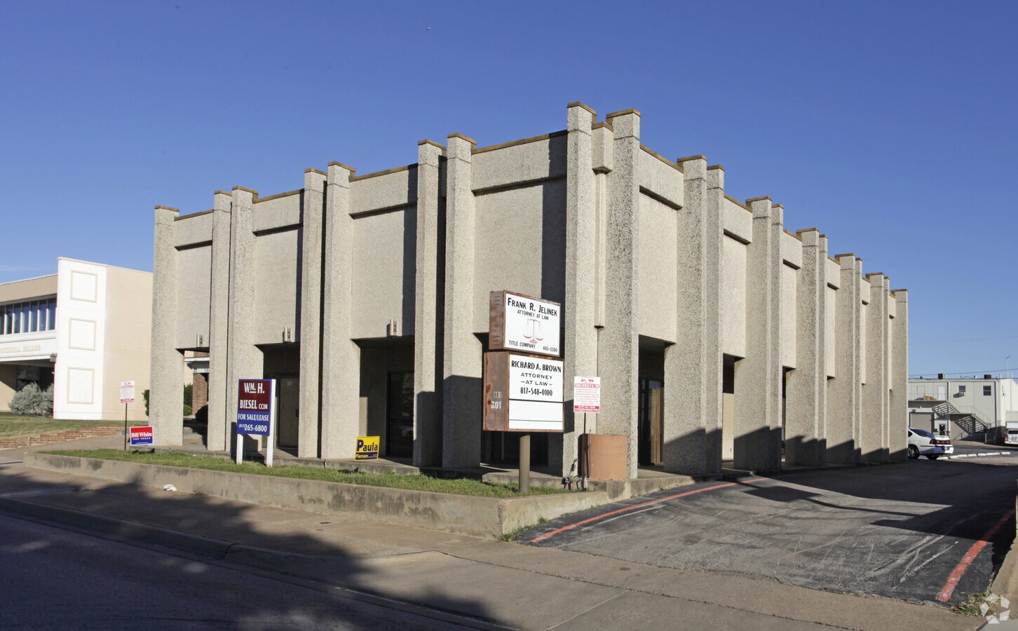 801 E Abram St, Arlington, TX 76010