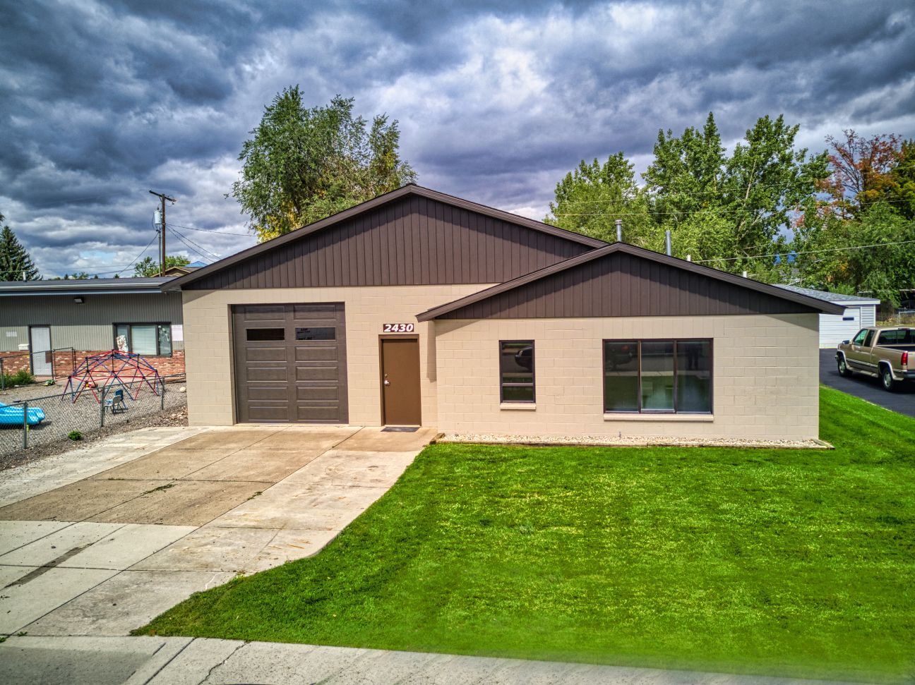 2430 Dixon Ave, Missoula, MT for lease Building Photo- Image 1 of 15