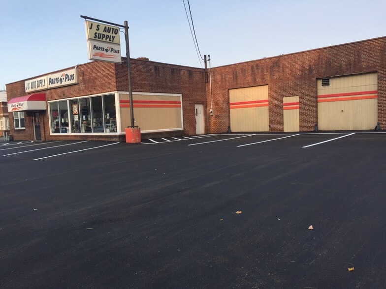 1215 E 2nd St, Jamestown, NY for sale - Primary Photo - Image 1 of 1