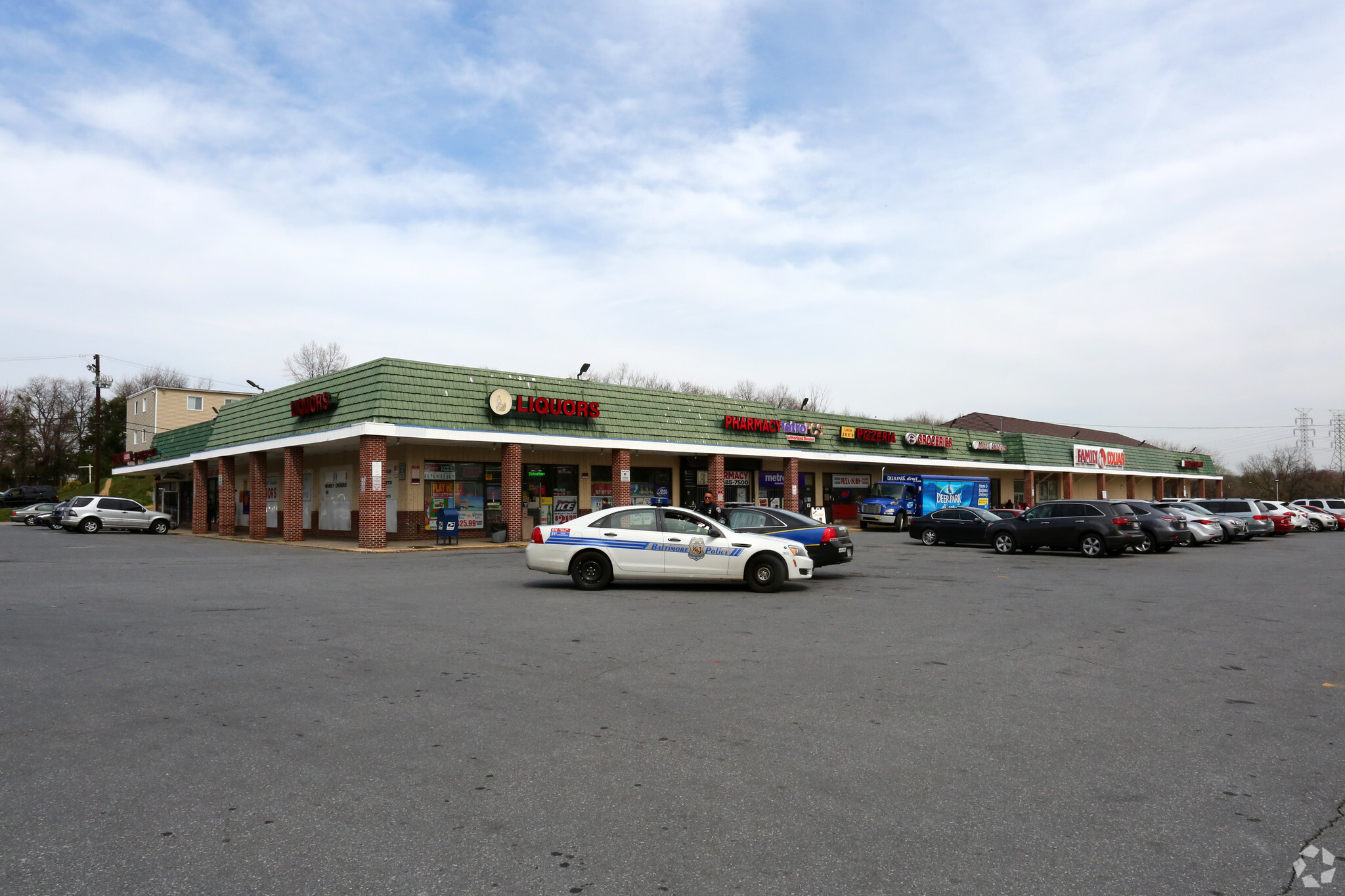 5418-5432 Sinclair Ln, Baltimore, MD for lease Primary Photo- Image 1 of 25