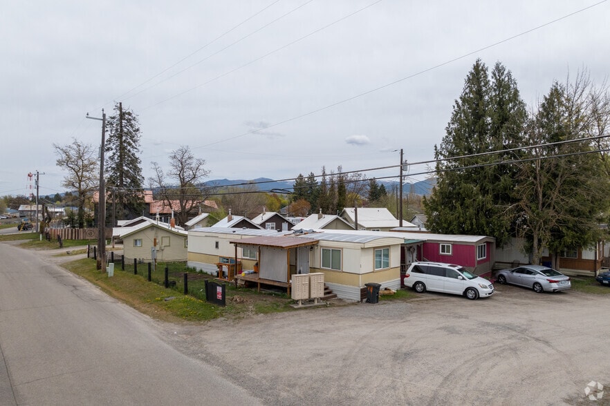 17500 E Sprague Ave, Spokane Valley, WA for sale - Building Photo - Image 3 of 5