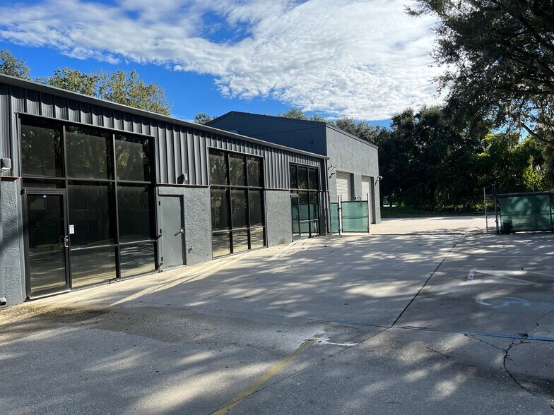 2707 Rew Cir, Ocoee, FL 34761 Office for Lease