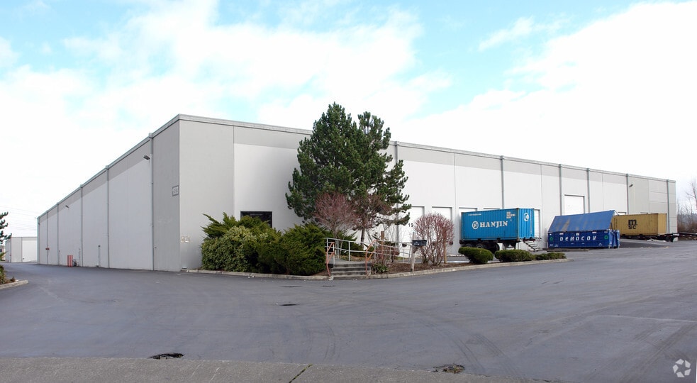 1302 29th St NW, Auburn, WA for lease - Building Photo - Image 2 of 2