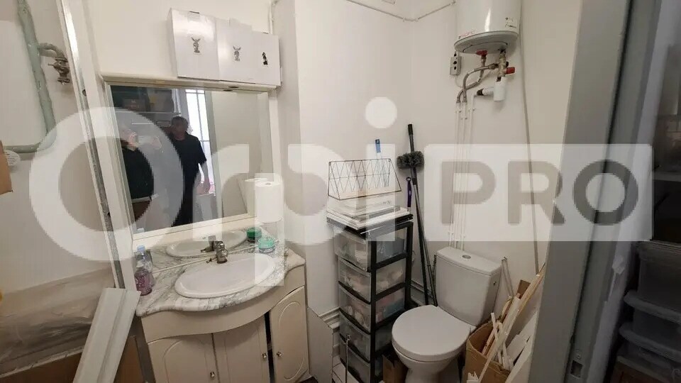 Retail in Montluçon for lease - Interior Photo - Image 3 of 4