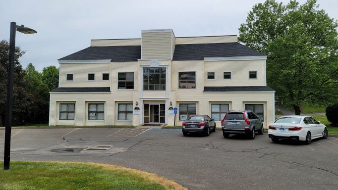 325 Highland Ave, Cheshire, CT for sale - Building Photo - Image 1 of 1