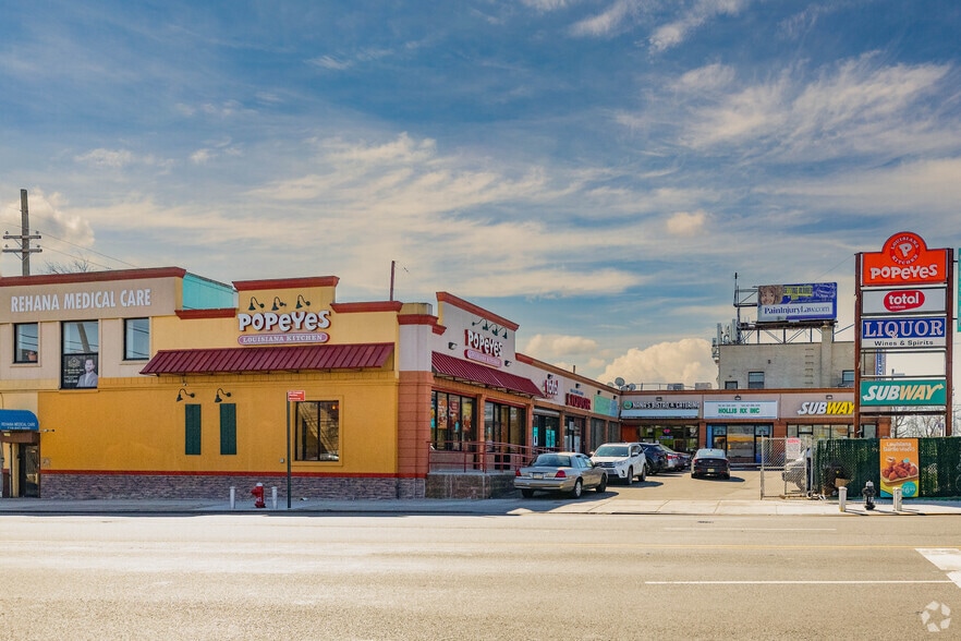 205-20 Jamaica Ave, Hollis, NY for lease - Building Photo - Image 1 of 6