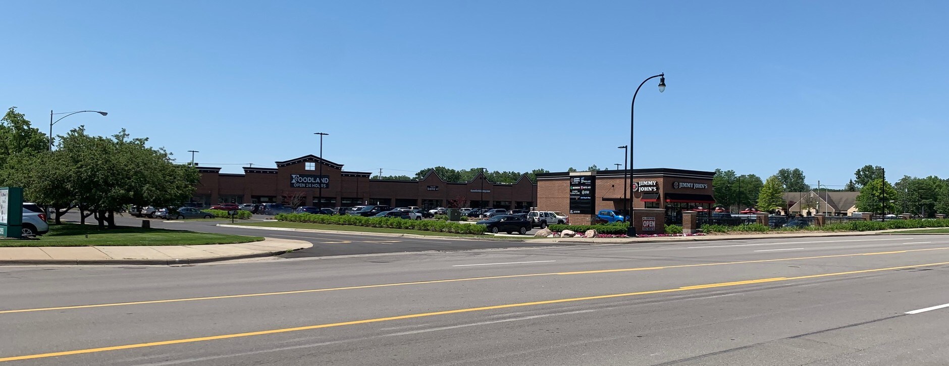 3311133251 Plymouth Rd, Livonia, MI 48150 Sheldon Center