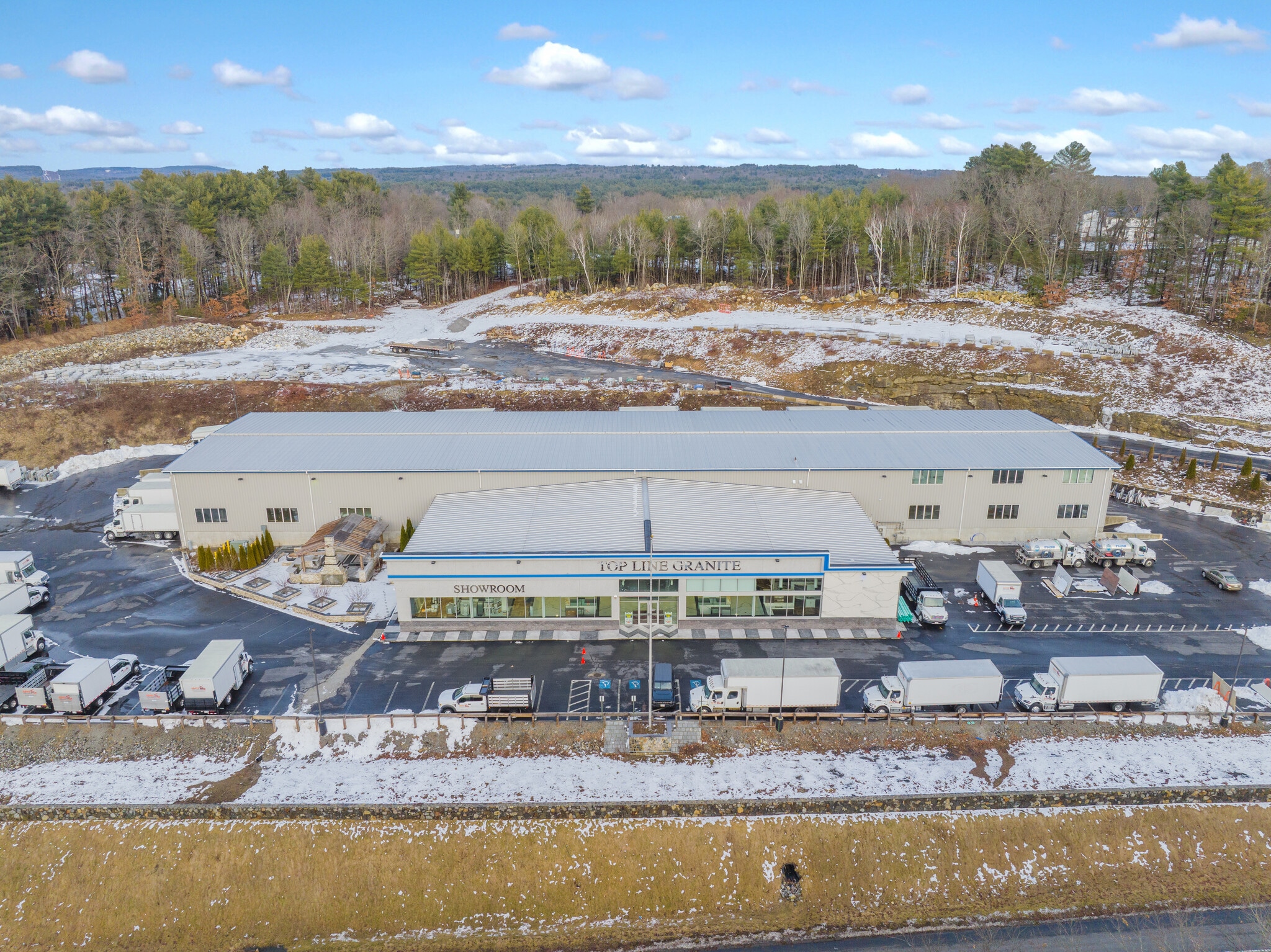 347 Middlesex Rd, Tyngsborough, MA for lease Building Photo- Image 1 of 7