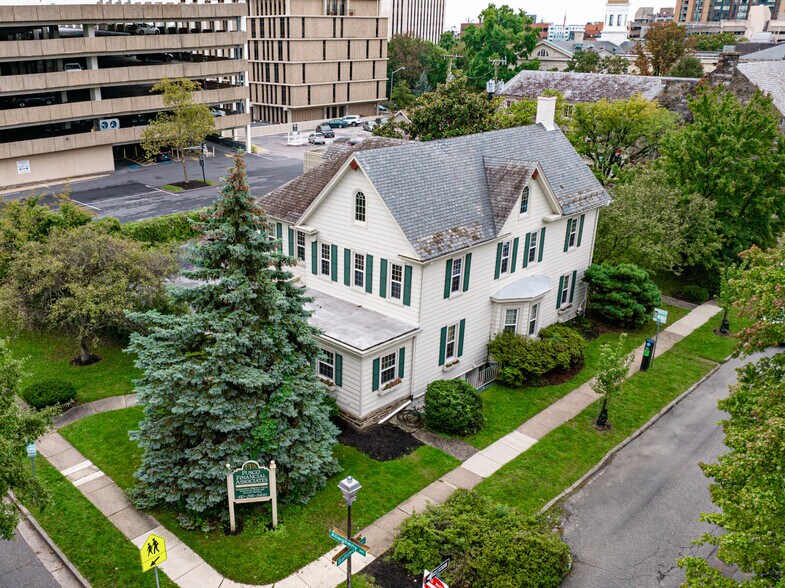 505 Baltimore Ave, Towson, MD for lease - Building Photo - Image 1 of 5