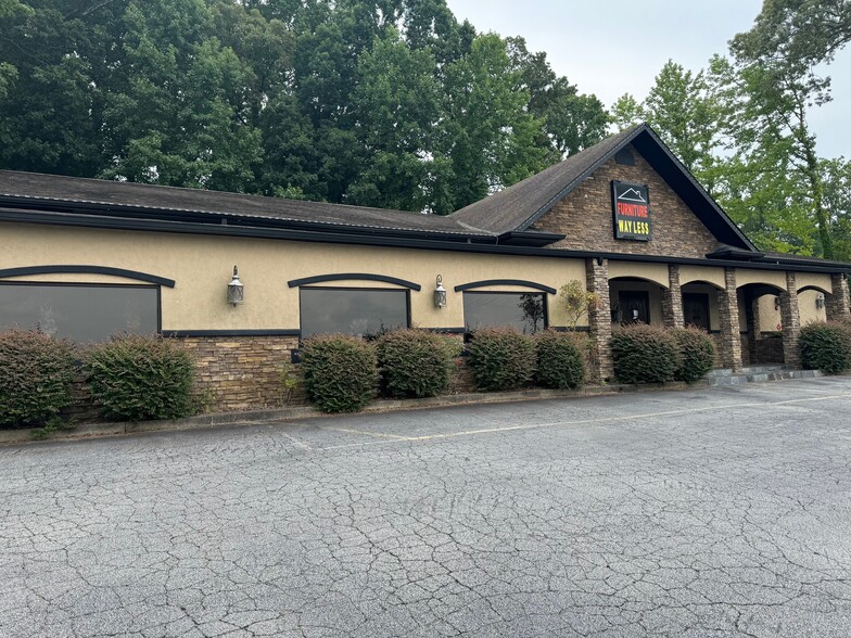 4200 Stone Mountain Hwy, Snellville, GA for sale - Building Photo - Image 1 of 8