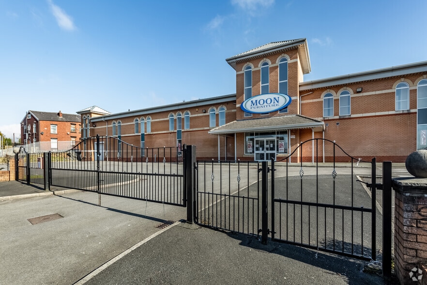 Rock Valley Way, Rochdale for lease - Building Photo - Image 3 of 11