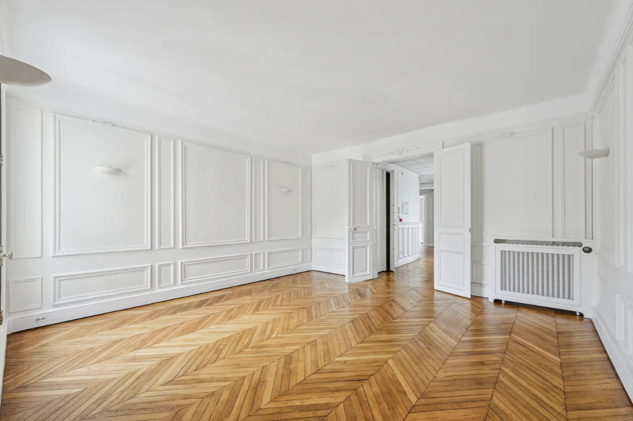 Paris, PAR 75016 - Unit Lot 1 -  - Interior Photo - Image 1 of 3