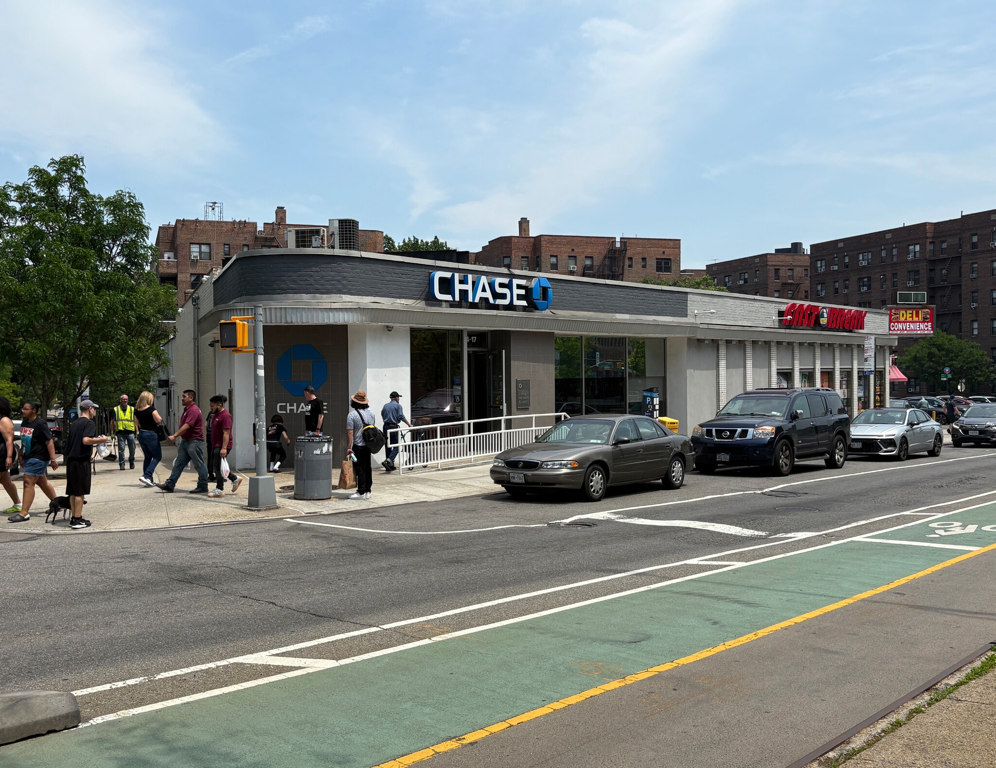 10417 Queens Blvd, Forest Hills, NY for lease Building Photo- Image 1 of 3