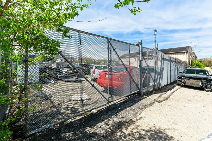 470 S Nelson Rd, Columbus, OH for lease - Building Photo - Image 3 of 12