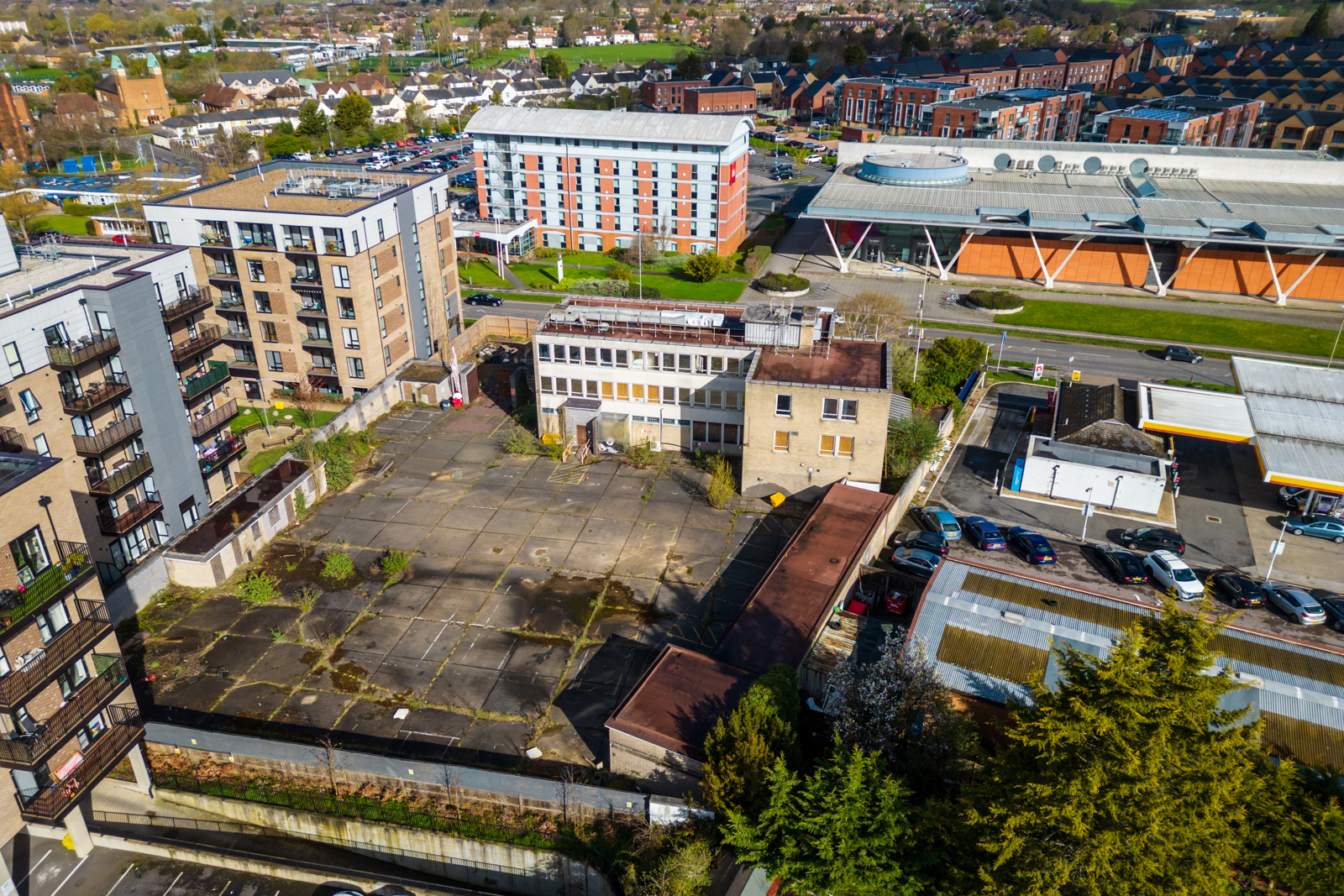 Elstree Way, Borehamwood for sale Building Photo- Image 1 of 1