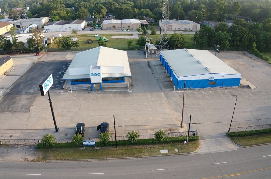 610 N Loop 336 W, Conroe, TX for sale - Building Photo - Image 1 of 1