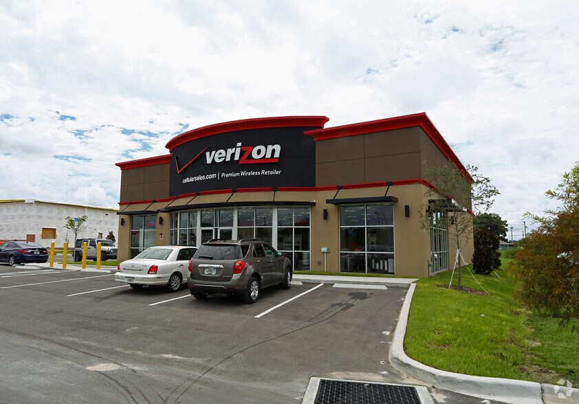 2143 US Highway 92 W, Auburndale, FL for sale - Primary Photo - Image 1 of 1