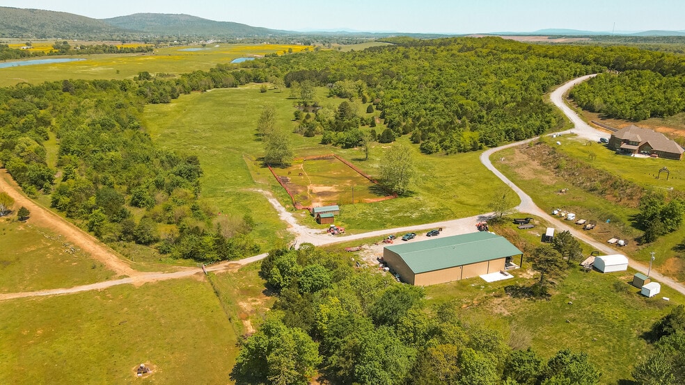 NE 120th, Red Oak, OK for sale - Primary Photo - Image 1 of 19
