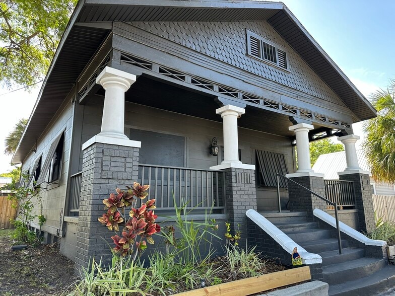 2009 N Armenia Ave, Tampa, FL for lease - Primary Photo - Image 1 of 8